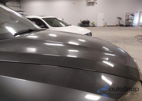 2011 BMW X5 xDrive35D z USA, uszkodzony, nr VIN 5UXZW0C51BL658908